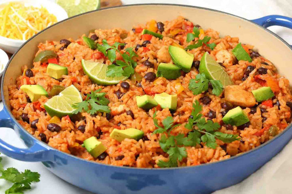 One-Pan Chicken Fajita Rice Skillet Recipe