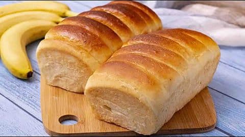 Soft Banana Bread Loaf Recipe | DIY Joy Projects and Crafts Ideas