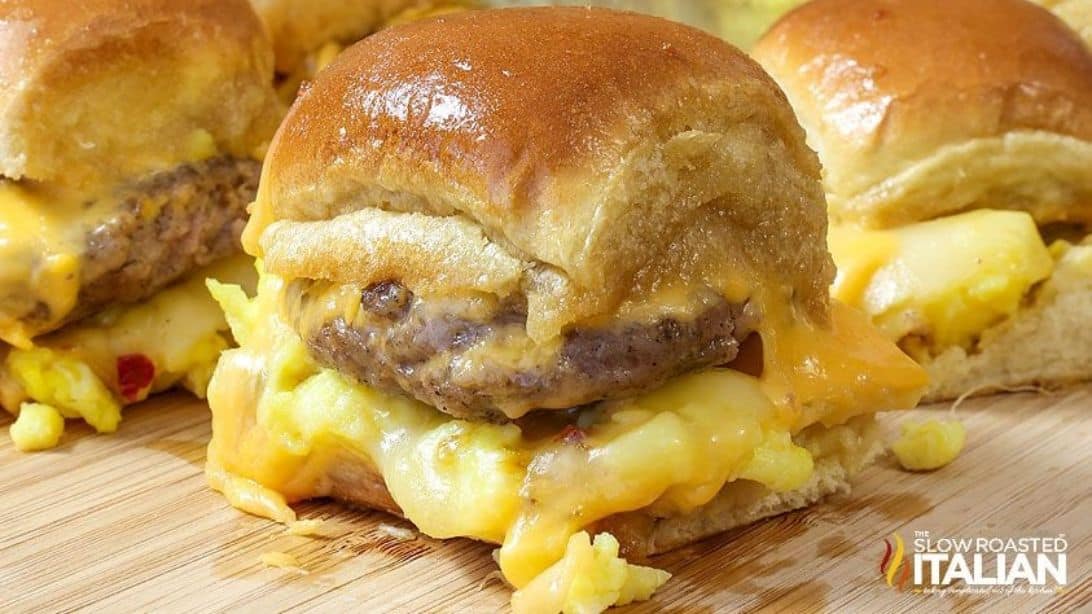 Cheese & Sausage Breakfast Sliders Recipe | DIY Joy Projects and Crafts Ideas