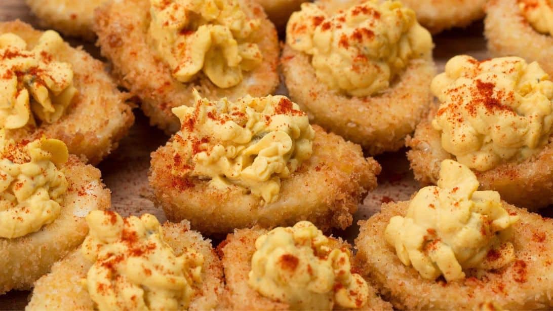 Deep-Fried Deviled Eggs | DIY Joy Projects and Crafts Ideas