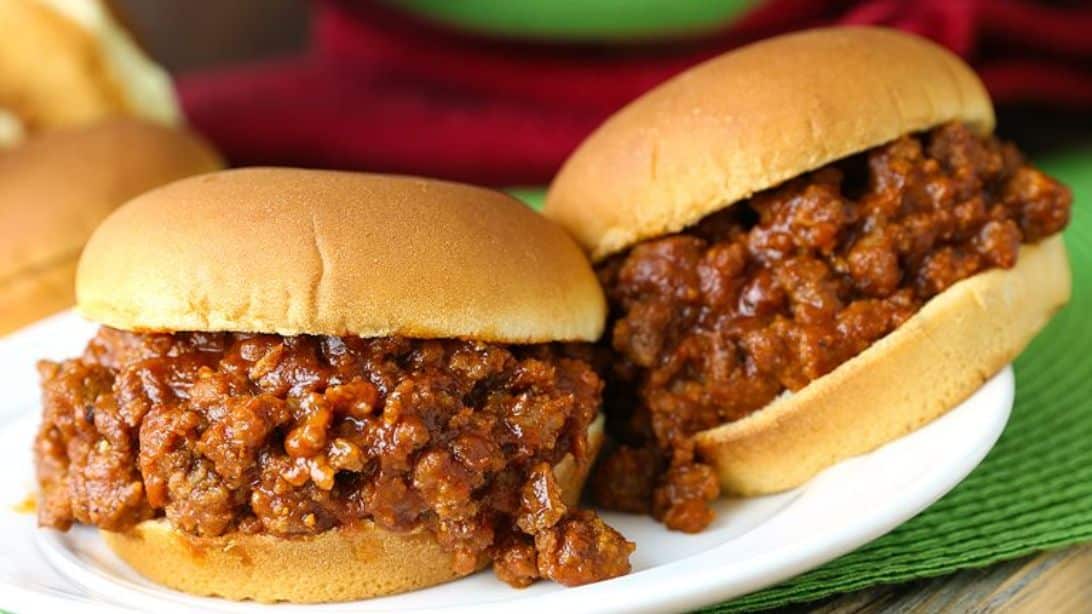 Easy 15-Minute Sloppy Joe Recipe | DIY Joy Projects and Crafts Ideas