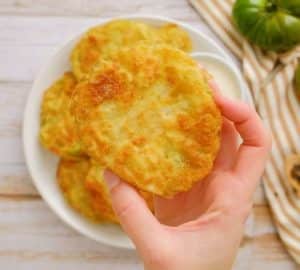 How to Make Crispy Fried Green Tomatoes - DIY Joy