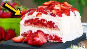 Easy No-Bake Strawberry Icebox Cake Recipe