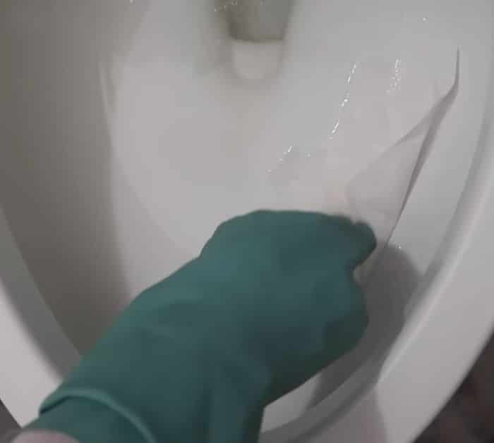 Easy Way To Remove Hard Water Stains From Toilet