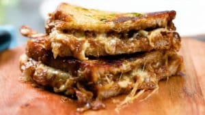 French Onion Soup Grilled Cheese Sandwich Recipe