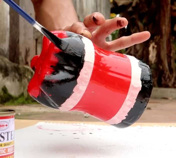 How to Make Lady Bug Flower Pots From Plastic Bottles Project
