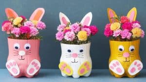 How to Make Rabbit-Shaped Flower Pots Using Plastic Bottles