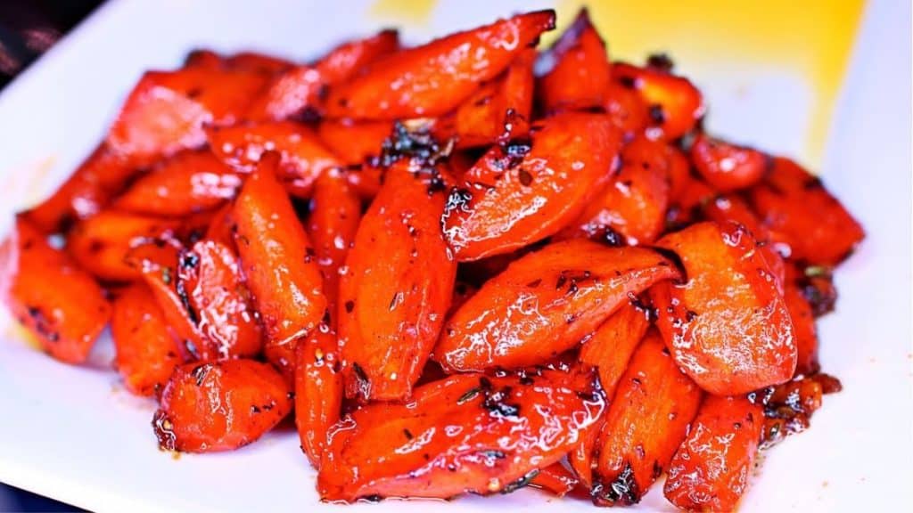 How to Make Tasty Honey Garlic Butter Carrots