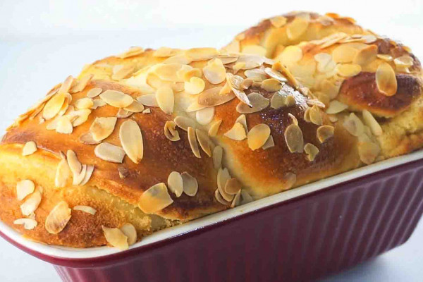 Almond Cream Bread Recipe