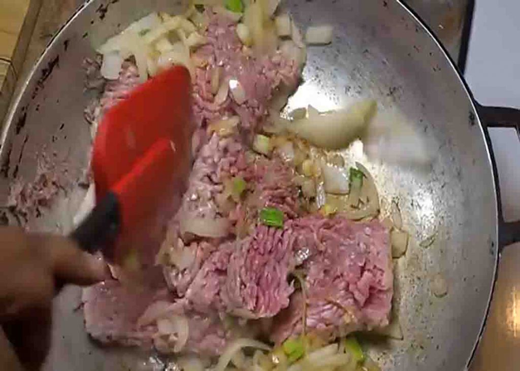 Cooking the ground beef for the ground beef and veggies recipe