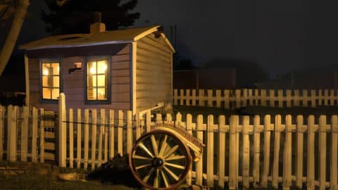 How to Build a Tiny House In A Week for Under 2k | DIY Joy Projects and Crafts Ideas