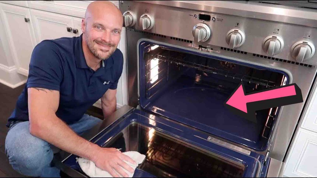 How To Clean An Oven With No Harsh Chemicals
