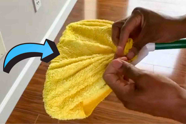 How To Clean Baseboards Without Bending Over