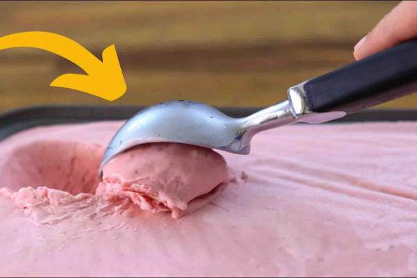 3-Ingredient Strawberry Ice Cream Recipe