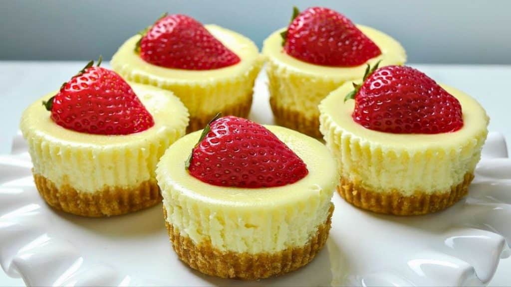 8-Ingredient Mini Strawberry Cheesecake Recipe