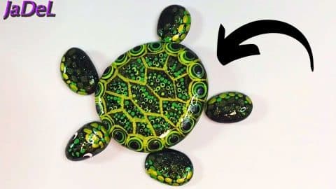 Easy DIY Turtle Rock Painting Tutorial | DIY Joy Projects and Crafts Ideas