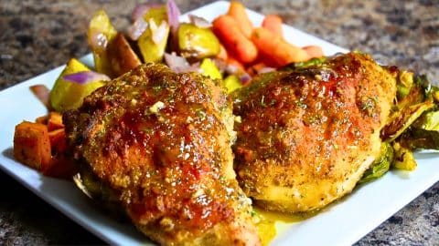 Easy Honey-Mustard Chicken with Roasted Vegetables Recipe | DIY Joy Projects and Crafts Ideas