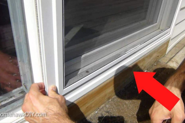 Easy Way to Fix Screen Door That Won't Slide