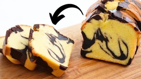 Easy-to-Make Classic Marble Cake | DIY Joy Projects and Crafts Ideas