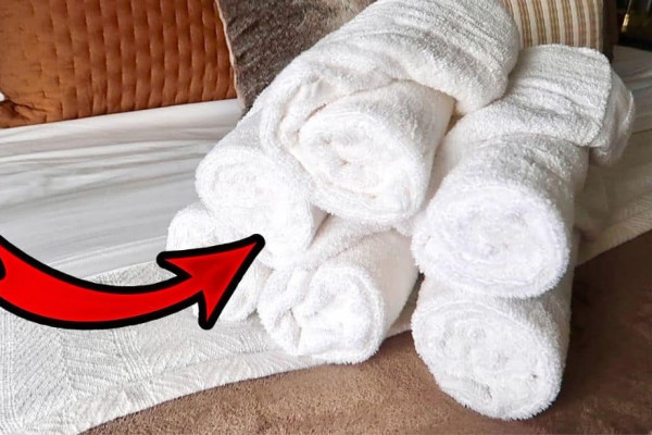 Learn This Miracle Hack to Make your Laundry Bright White