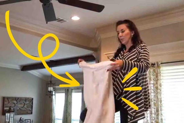 How To Clean Dirty Ceiling Fans With No Mess