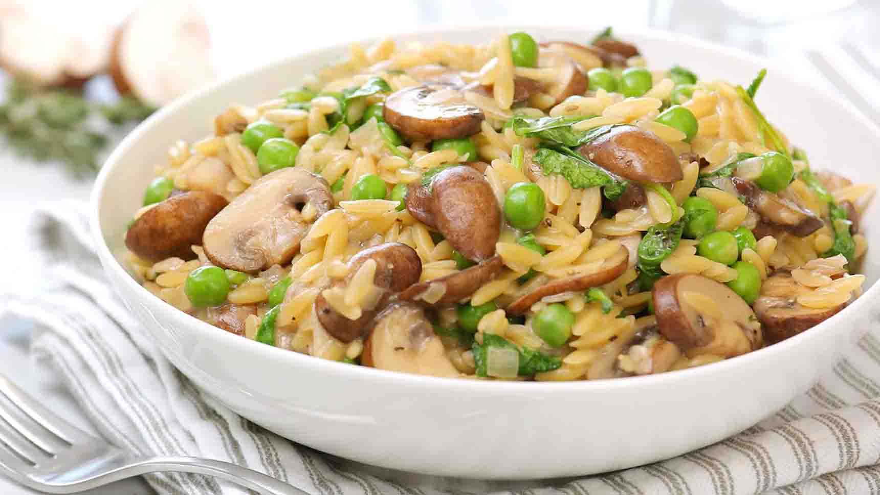 One-Pot Mushroom Orzo Recipe | DIY Joy Projects and Crafts Ideas