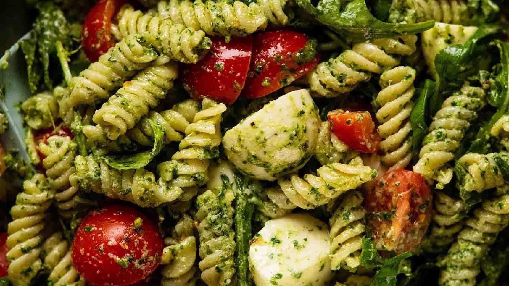 Easy Pesto Pasta Salad Recipe | DIY Joy Projects and Crafts Ideas