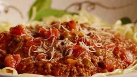 Spaghetti Sauce with Ground Beef Recipe | DIY Joy Projects and Crafts Ideas
