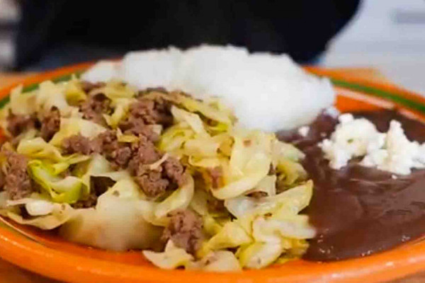 15-Minute Ground Beef and Cabbage Recipe