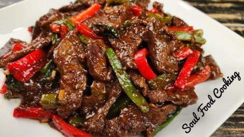 Easy Better-Than-Take-Out Pepper Steak Recipe | DIY Joy Projects and Crafts Ideas