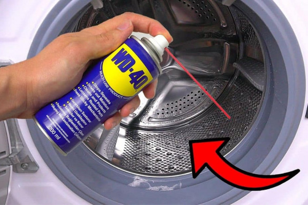 Easy Cleaning Tips and Hacks Using WD40