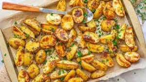 Easy Oven-Roasted Potatoes Recipe