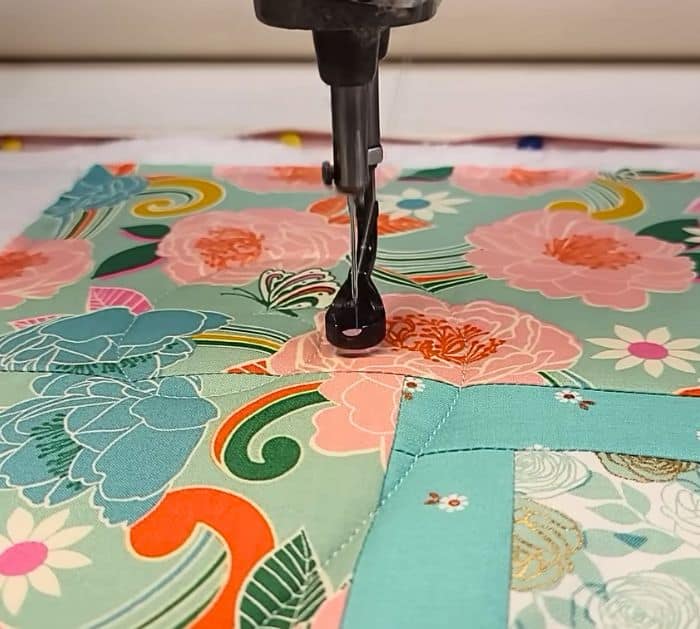 Easy Posy Pops Quilt Sewing Tutorial