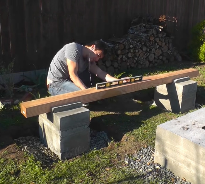 How to Make an Outdoor Concrete and Wood Bench Tutorial