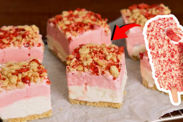 Strawberry Shortcake Ice Cream Bars