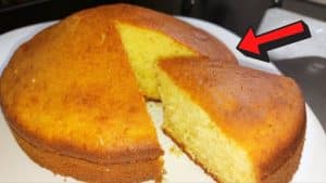 Super Easy and Quick Vanilla Cake in 4 Steps