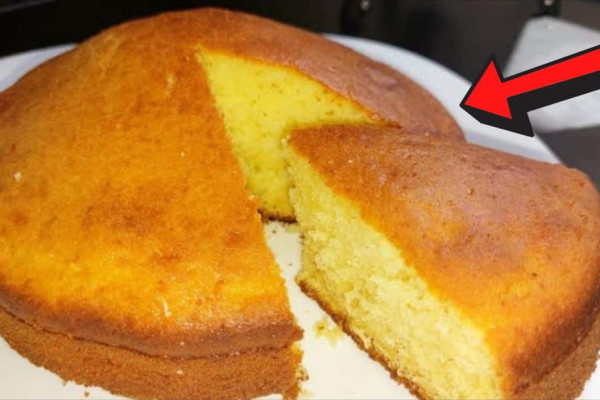Super Easy and Quick Vanilla Cake in 4 Steps