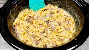 Crockpot Ground Beef Stroganoff Recipe