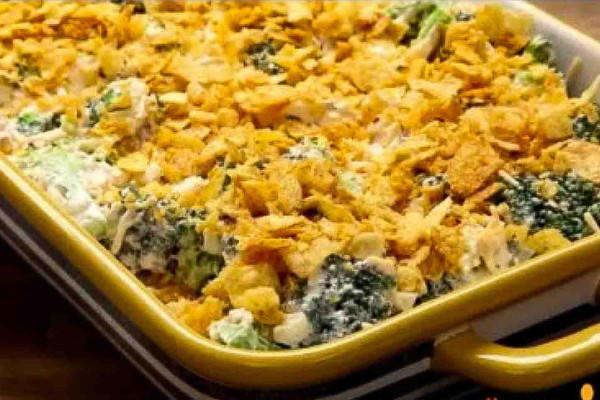 Easy Broccoli Cheese Casserole Recipe