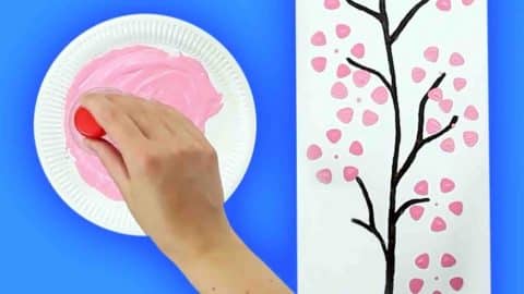 How To Paint a Cherry Blossom Tree Using a Plastic Bottle | DIY Joy Projects and Crafts Ideas
