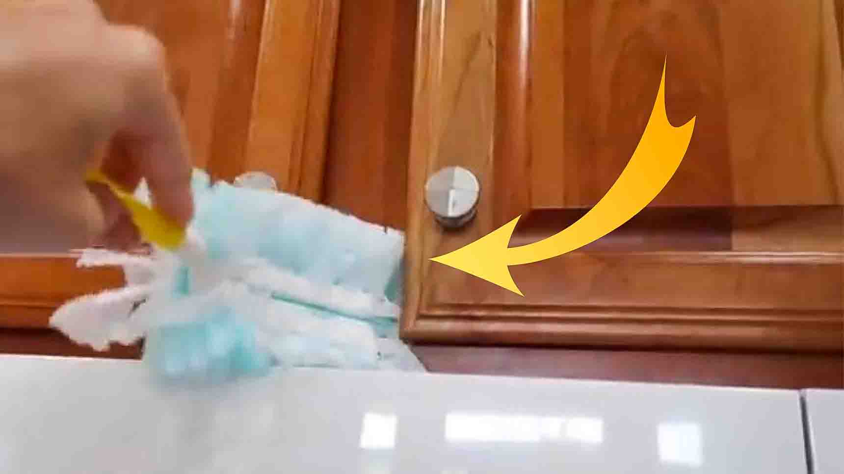 How To Remove Thick Grease From Kitchen Cabinets Tutorial 