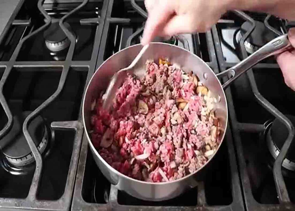 Cooking the ground beef for the ground beef stroganoff noodles