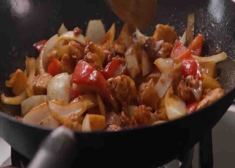 30-Minute Sticky Pineapple Chicken Recipe