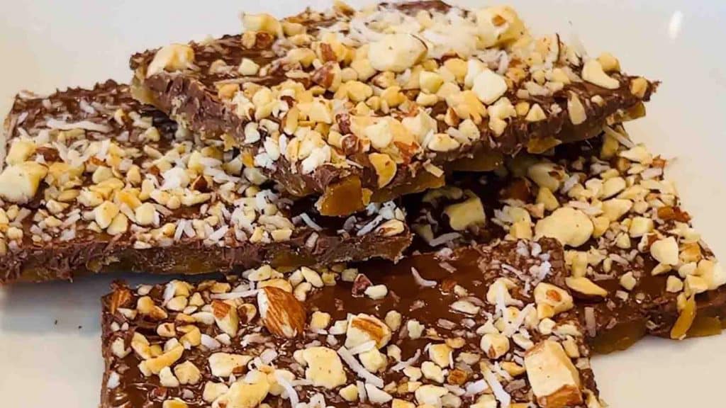 6-Ingredient Chocolate Almond Toffee Recipe