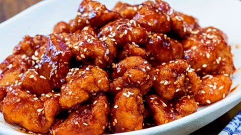 Easy Better Than Take-Out Sesame Chicken Recipe | DIY Joy Projects and Crafts Ideas