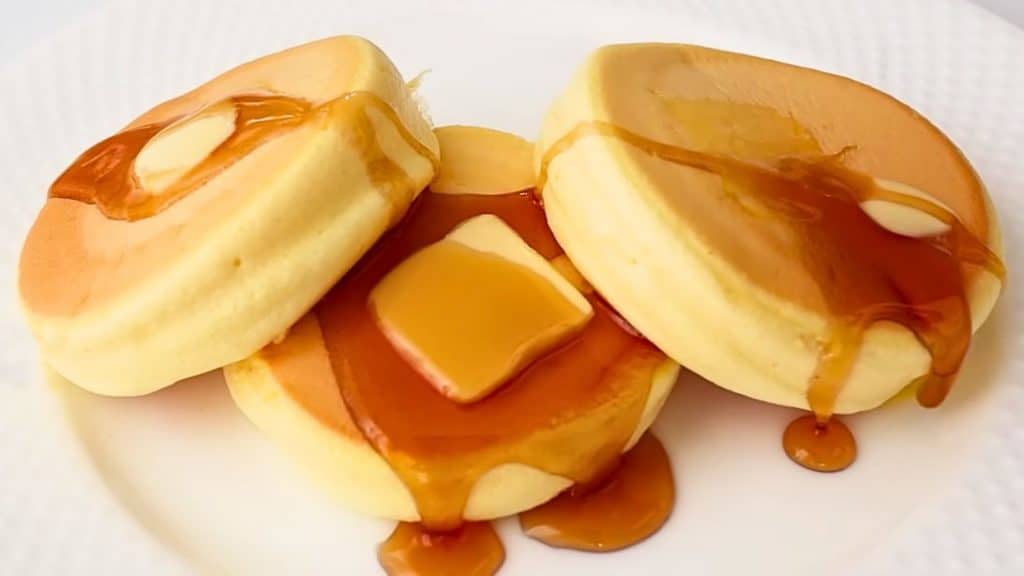 Easy 5-Ingredient Fluffy Pancake Recipe