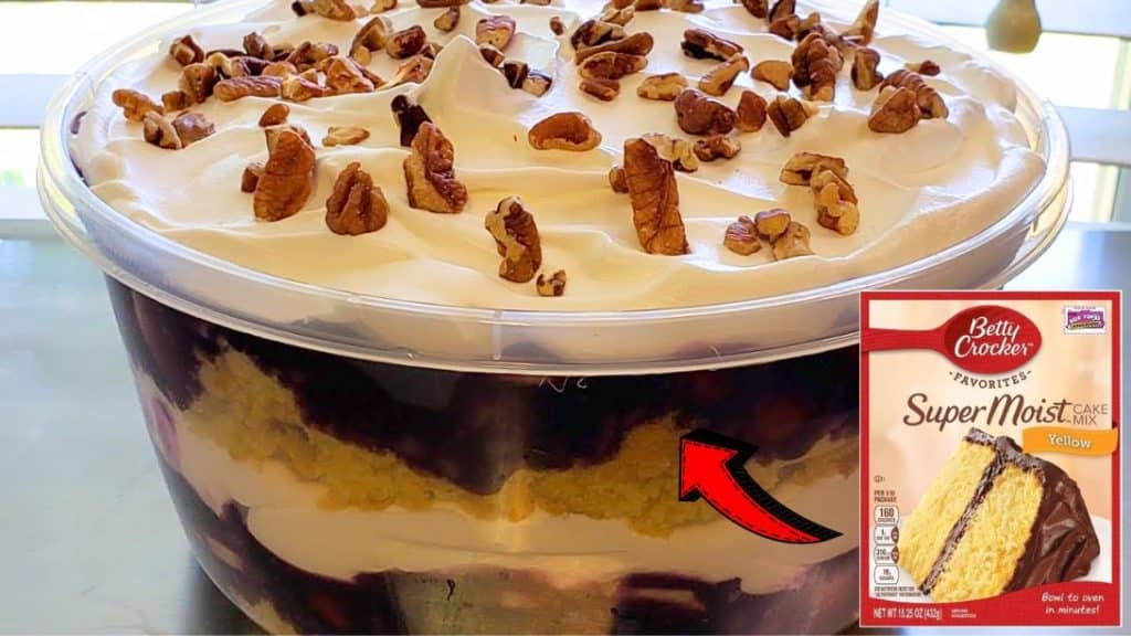 Easy Blueberry Punchbowl Cake Recipe