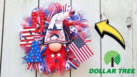 How to Make a Sweet Dollar Tree DIY Patriotic Ruffle Wreath | DIY Joy Projects and Crafts Ideas