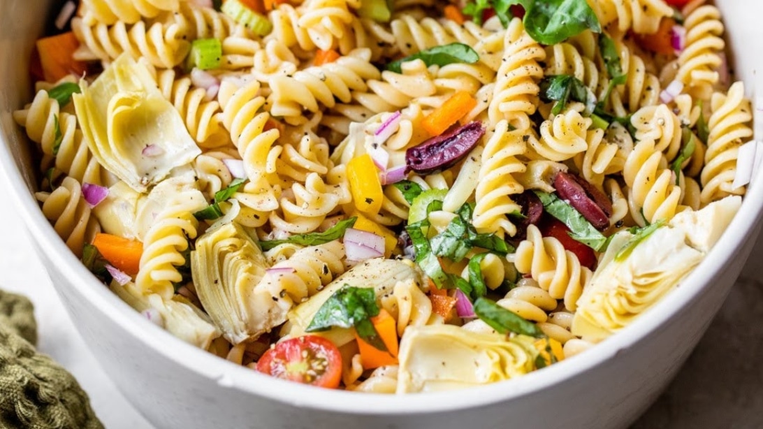 Italian Pasta Salad Recipe Ready in 20 Minutes | DIY Joy Projects and Crafts Ideas