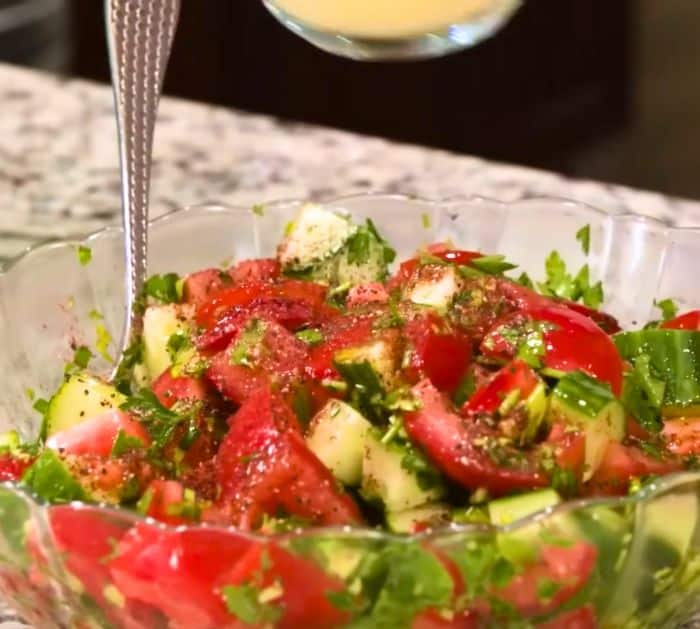 Lazy Mediterranean Salad Recipe Instructions